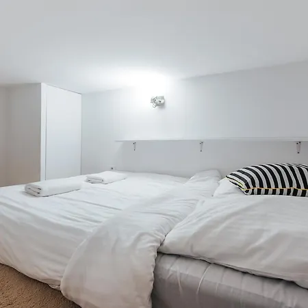 Apartment Echodom Zygmunta Augusta 5 *